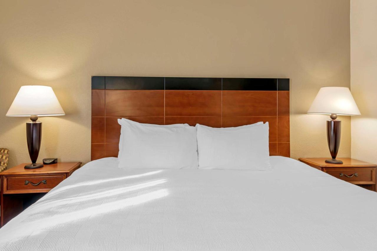 Best Western Plus Augusta Civic Center Inn Экстерьер фото
